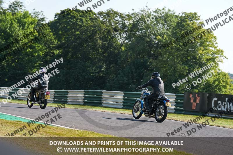 cadwell park;cadwell park photographs;cadwell trackday photographs;enduro digital images;event digital images;eventdigitalimages;peter wileman photography;racing digital images;trackday digital images;trackday photos